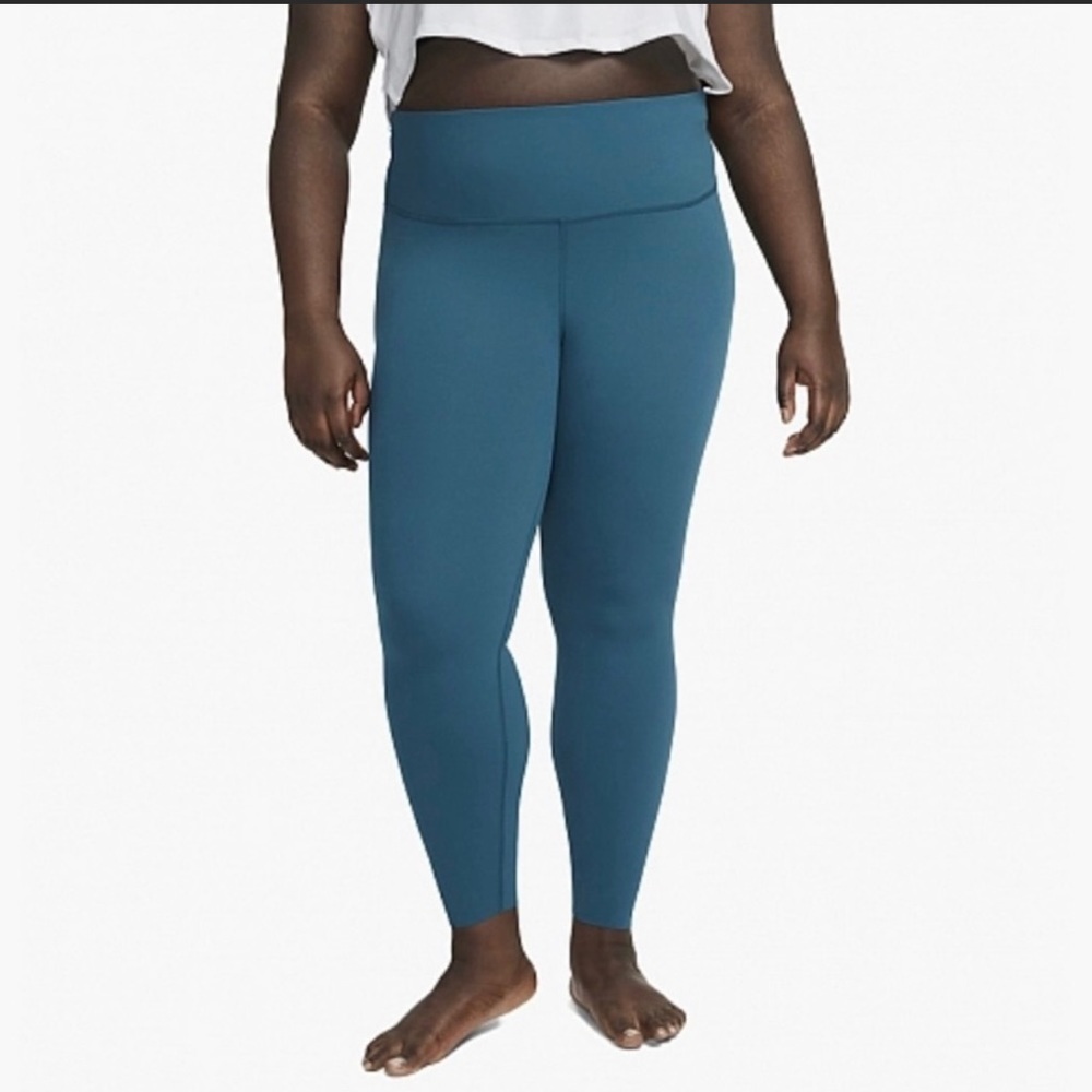 Nike Yoga Luxe Women’s Plus Size 7/8 Dark Teal Leggings Size 1X NWT